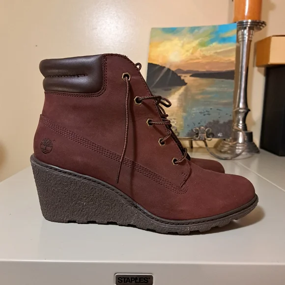 Timberland wine color wedge female boots 9 - Picture 4 of 6